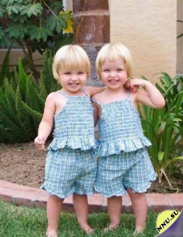 Дети-близнецы