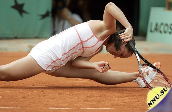 Теннисисты мира в страстном порыве(15 фото).